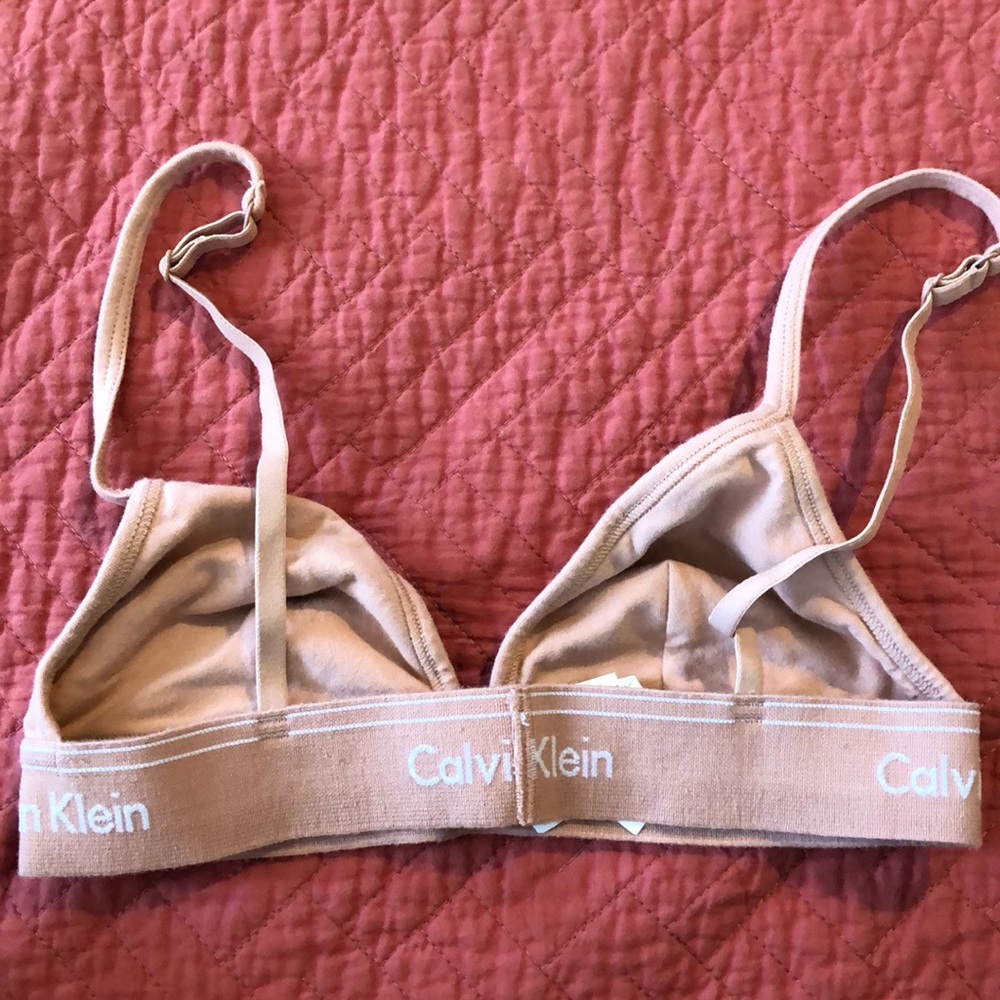 Calvin Klein Bra - Picture 2 of 3